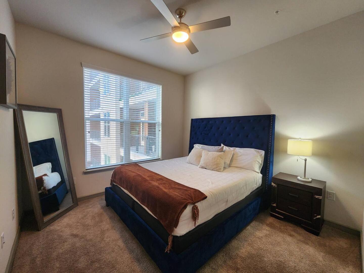 Elite Downtown Poolside Oasis Apartment Houston Exterior photo